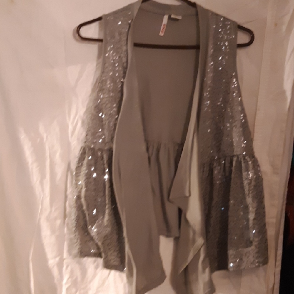 Sequined vest